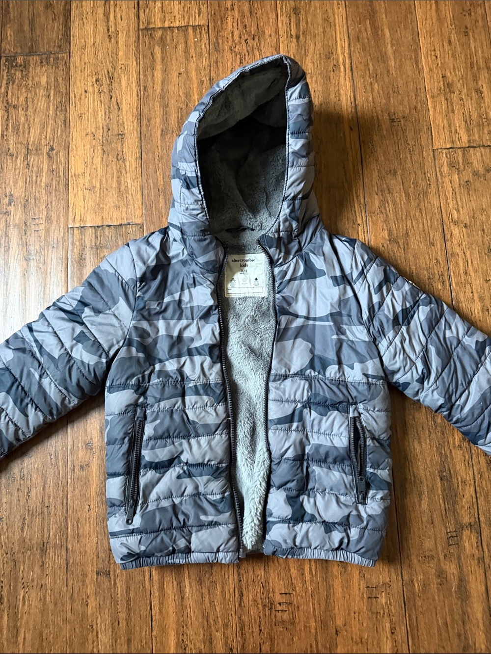 abercrombie kids Gray Camouflage Hooded Puffer Jacket